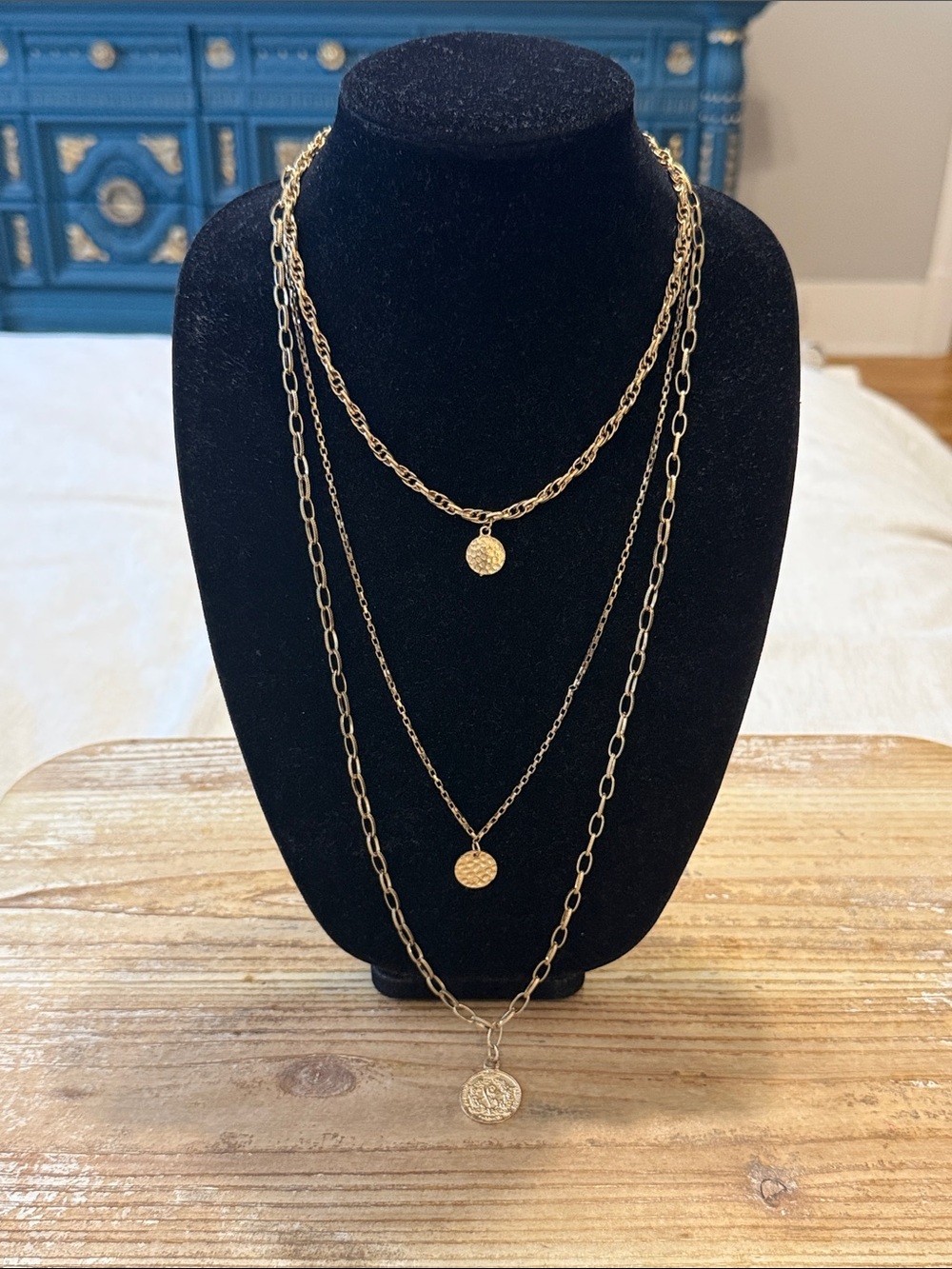 Vintage Gold Tone Chain Triple Layered Pendant Coin Statement Necklace